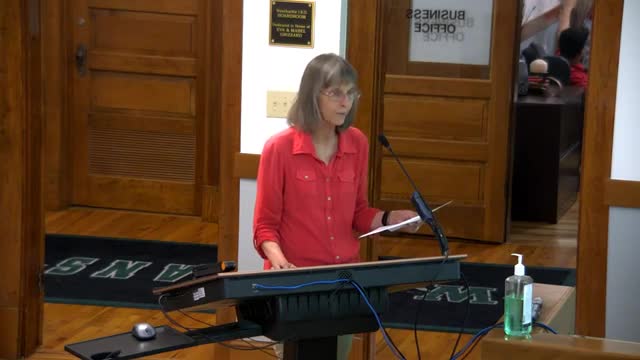 Teachers demand rejection of controversial Amplify curriculum