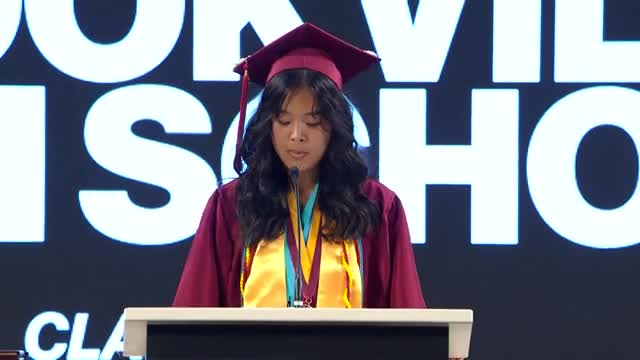 Seniors celebrate resilience and new beginnings at graduation