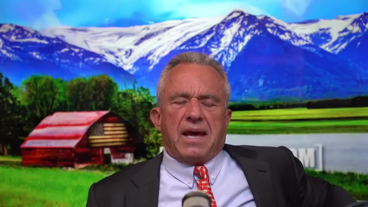 AI's Dual Threat: Freedom or Enslavement for Humanity