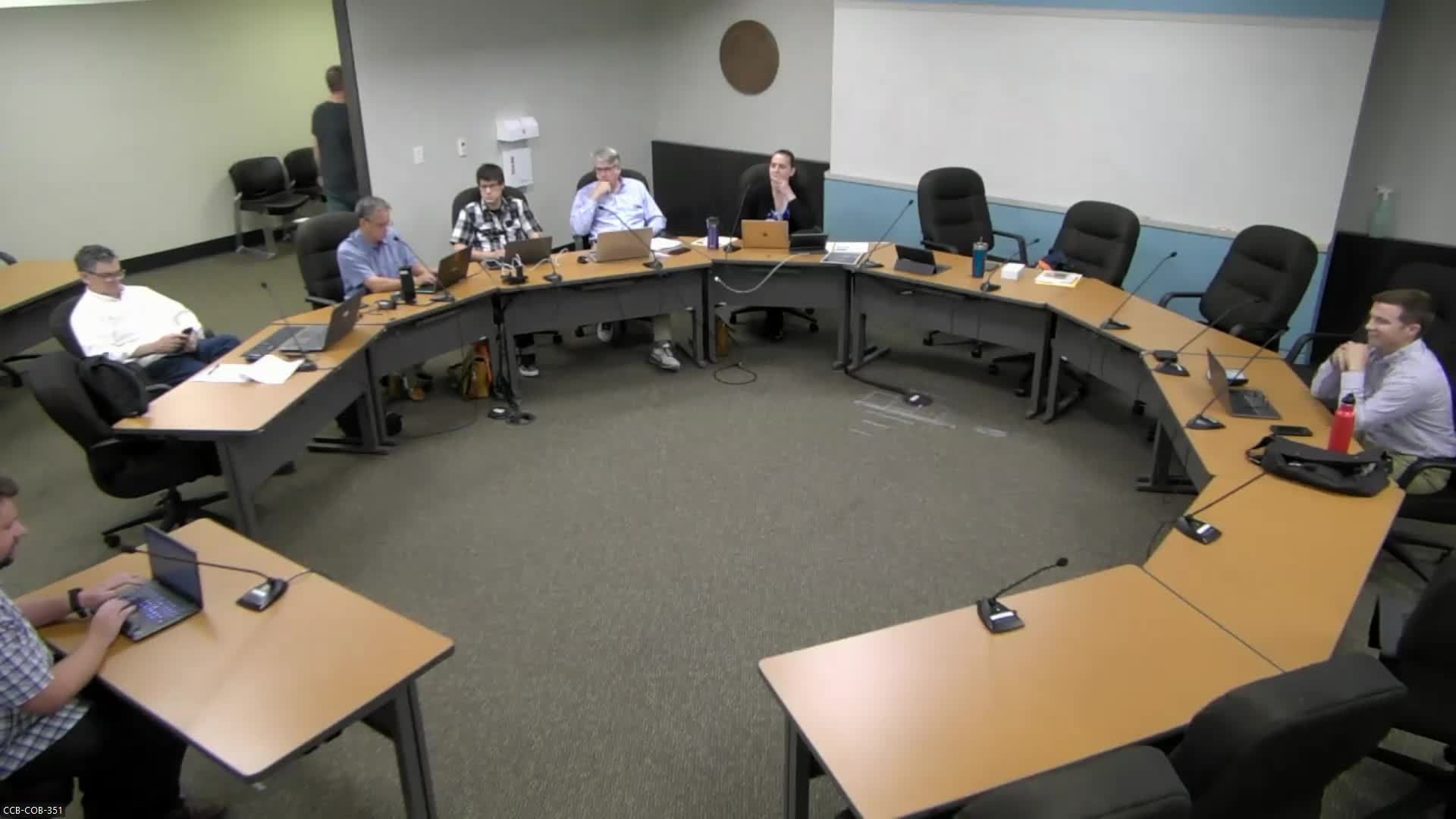 Union raises alarm over drastic changes to 911 shift selection