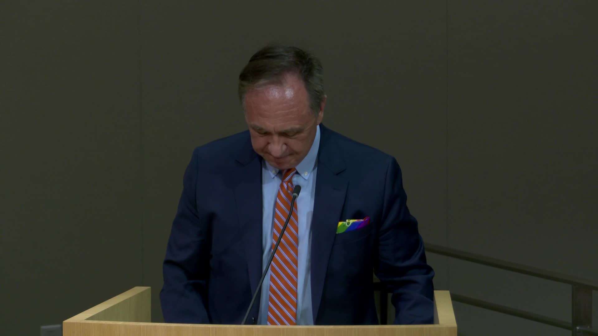 California bill empowers foster youth with financial security