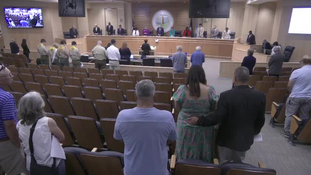 Mayor proclaims Amateur Radio Week to honor community heroes