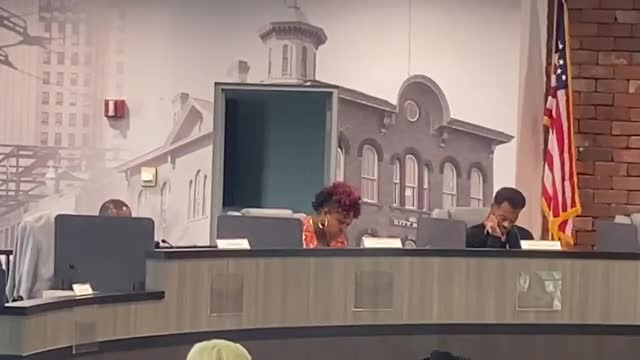 City budget faces $150000 revenue shortfall amid streetlight concerns