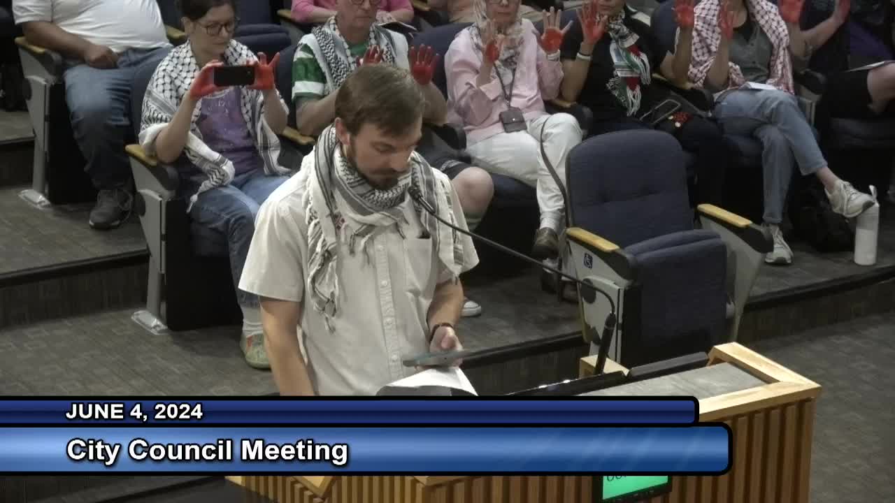 Activist demands local leaders advocate for Palestinian ceasefire