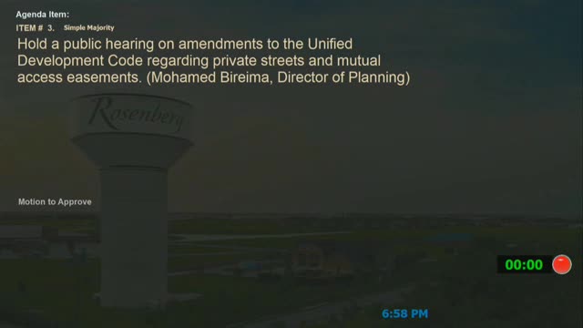 City Council Opens Hearing on Controversial Private Street Amendments