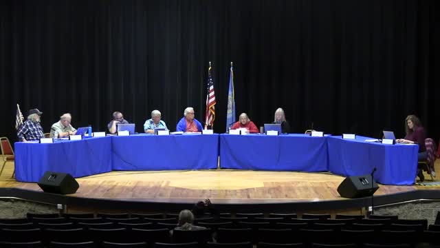 Lifeguard saves elderly man in dramatic pool rescue