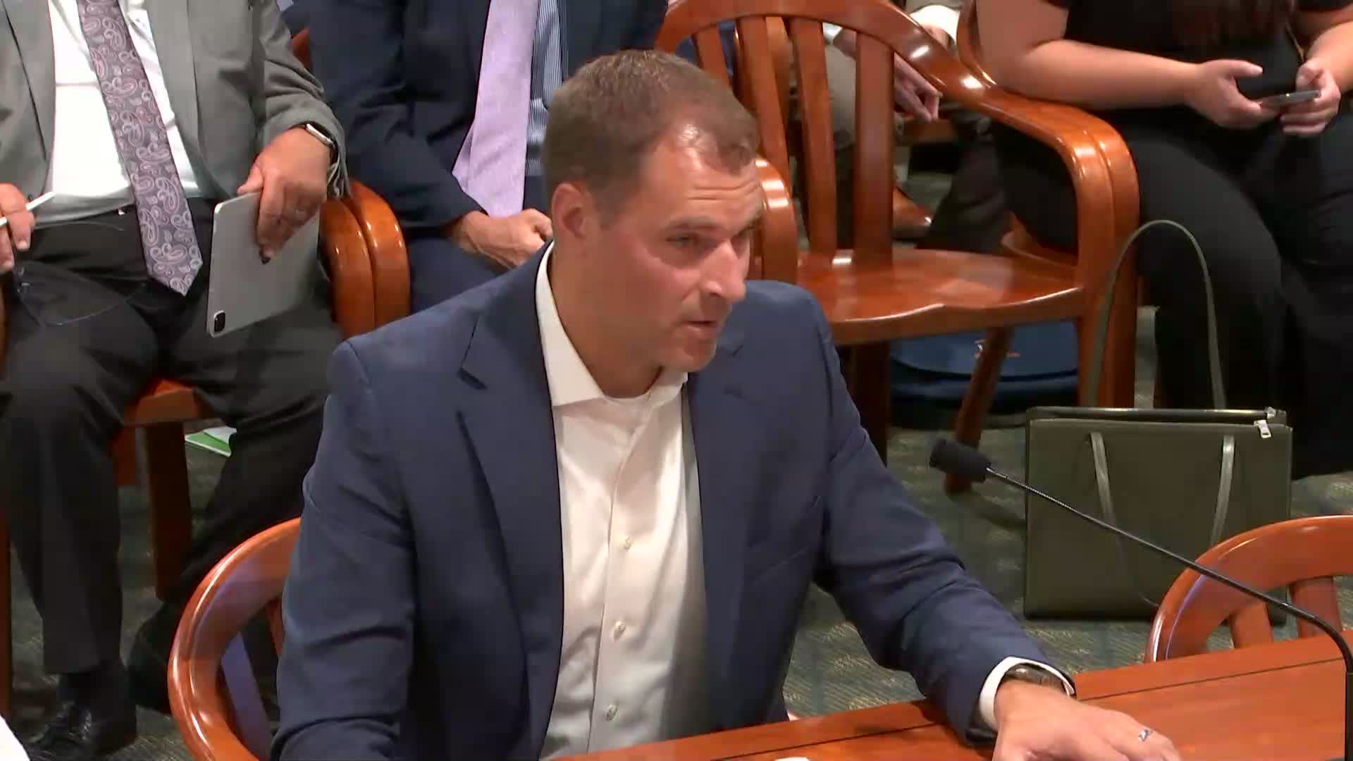 Education leaders push back against restrictive curriculum mandates