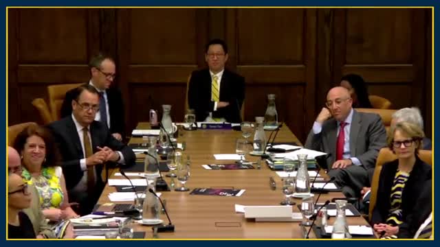 Social workers demand change amid healthcare profit pressures