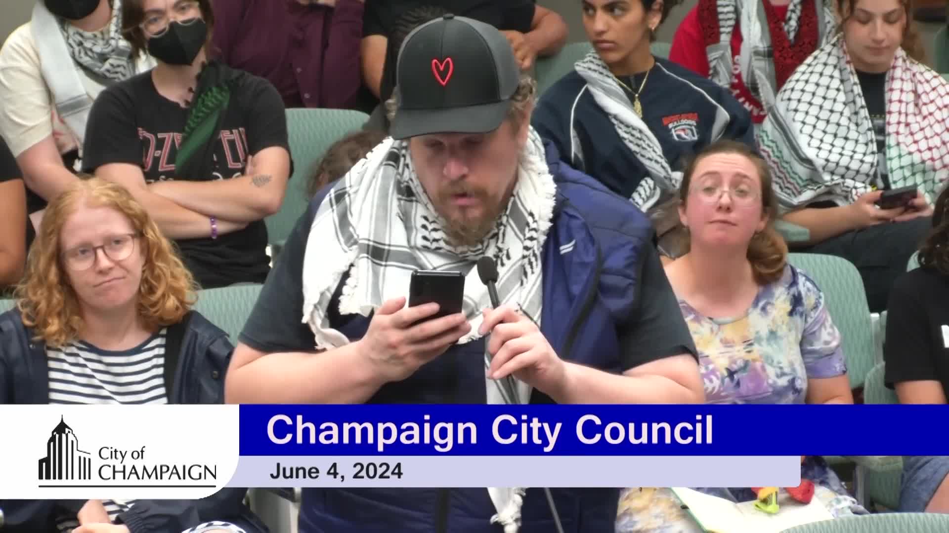 Activist calls for divestment to support Palestinian rights