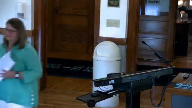 School board considers open carry for armed marshals