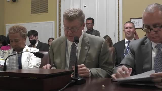 House Republicans push controversial border security funding bill