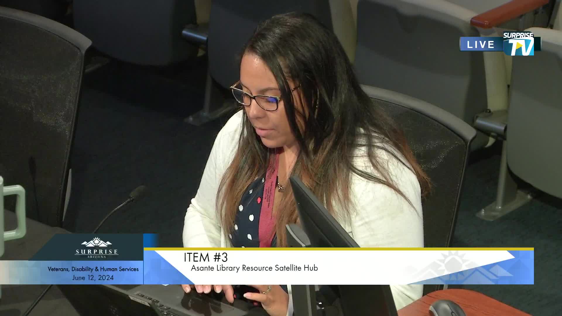 New officer Cade Hentz makes history in Surprise Police Department