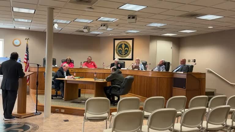 Transparency demanded as public questions city council actions