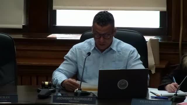 Council votes to reconsider pavilion size amid tensions