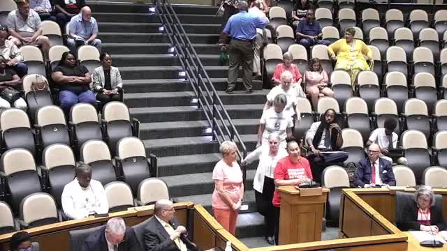 Citizens demand accountability in Mobile police misconduct