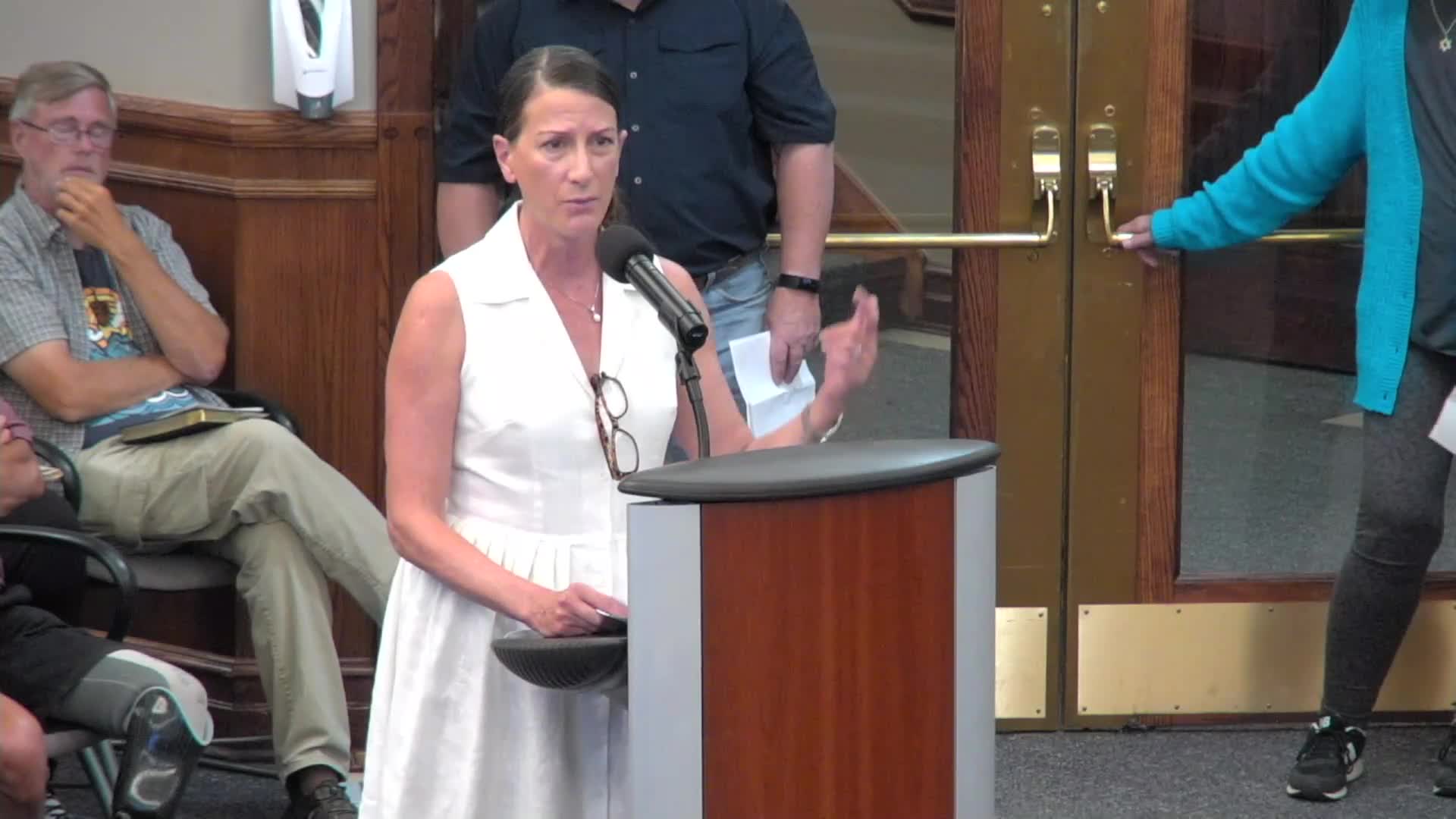 Residents demand affordable internet access and fair treatment