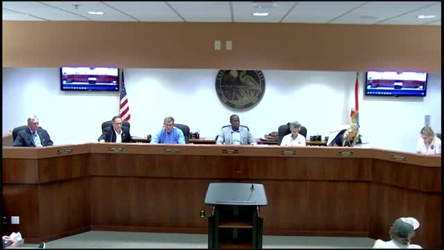 Council member demands budget rollback to protect community funds