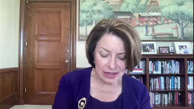 AI Regulation Sparks Debate Over Innovation and Consumer Safety