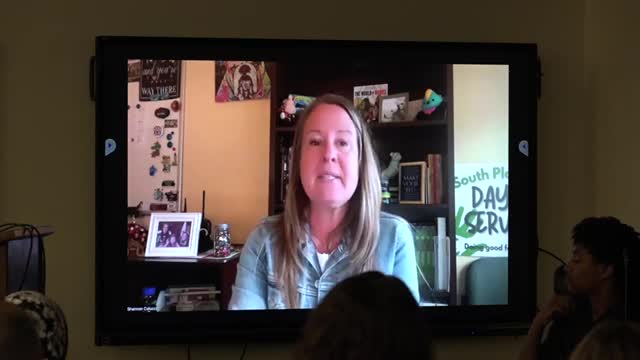 Franklin School bids farewell to beloved staff legends