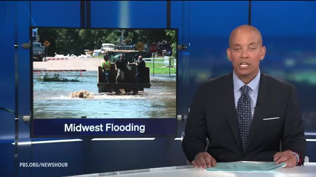 Midwest faces devastating floods and bridge collapses