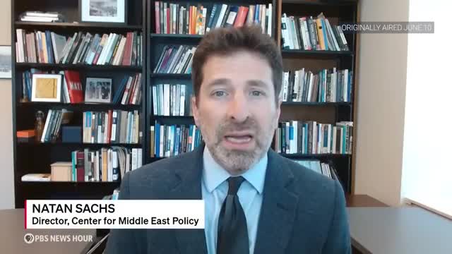 Families of hostages urge US to negotiate for release