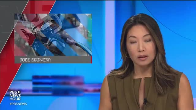 US job market surges as teen employment hits record high