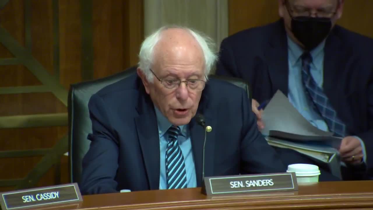 Lawmakers push for nationwide teacher salary increase