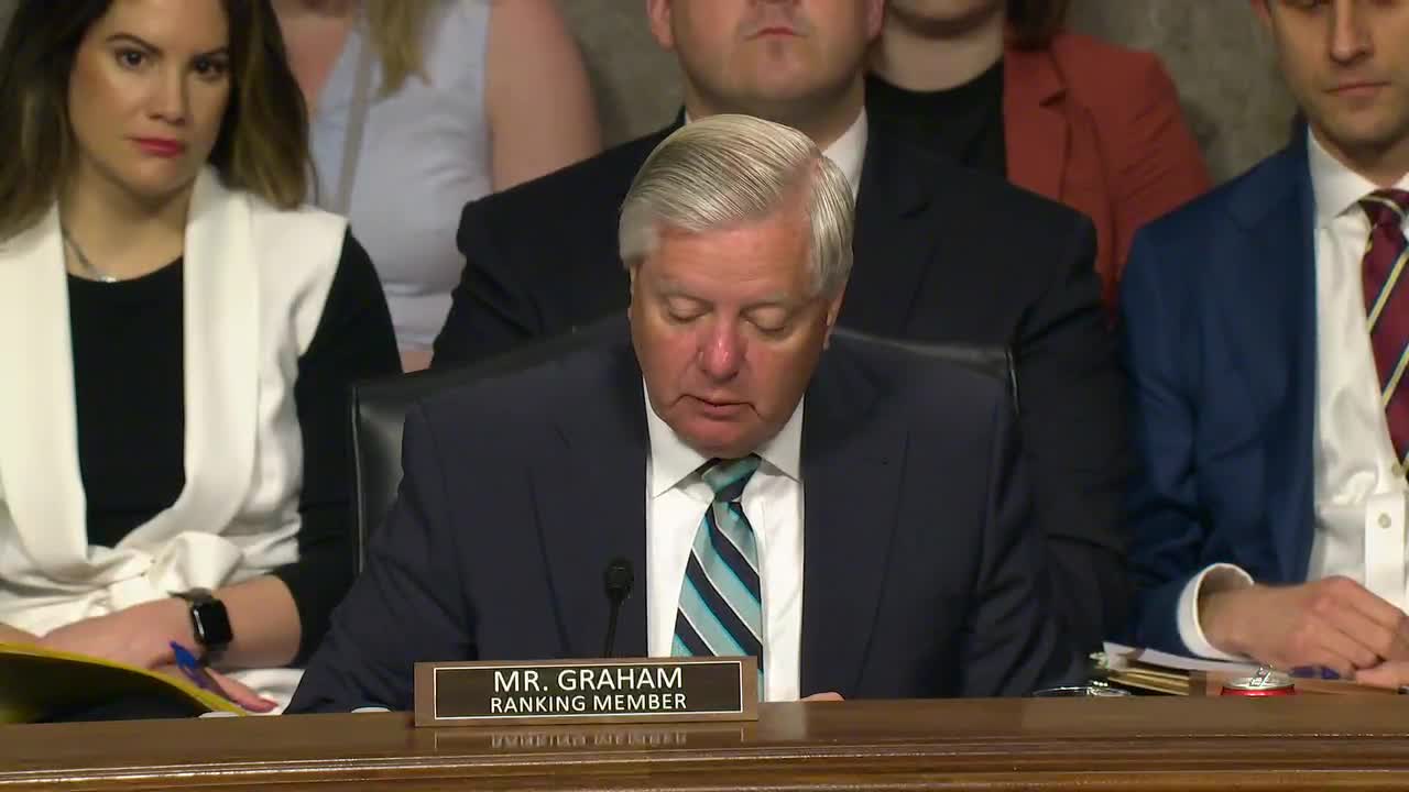 Senator demands urgent briefing on border terrorism threat