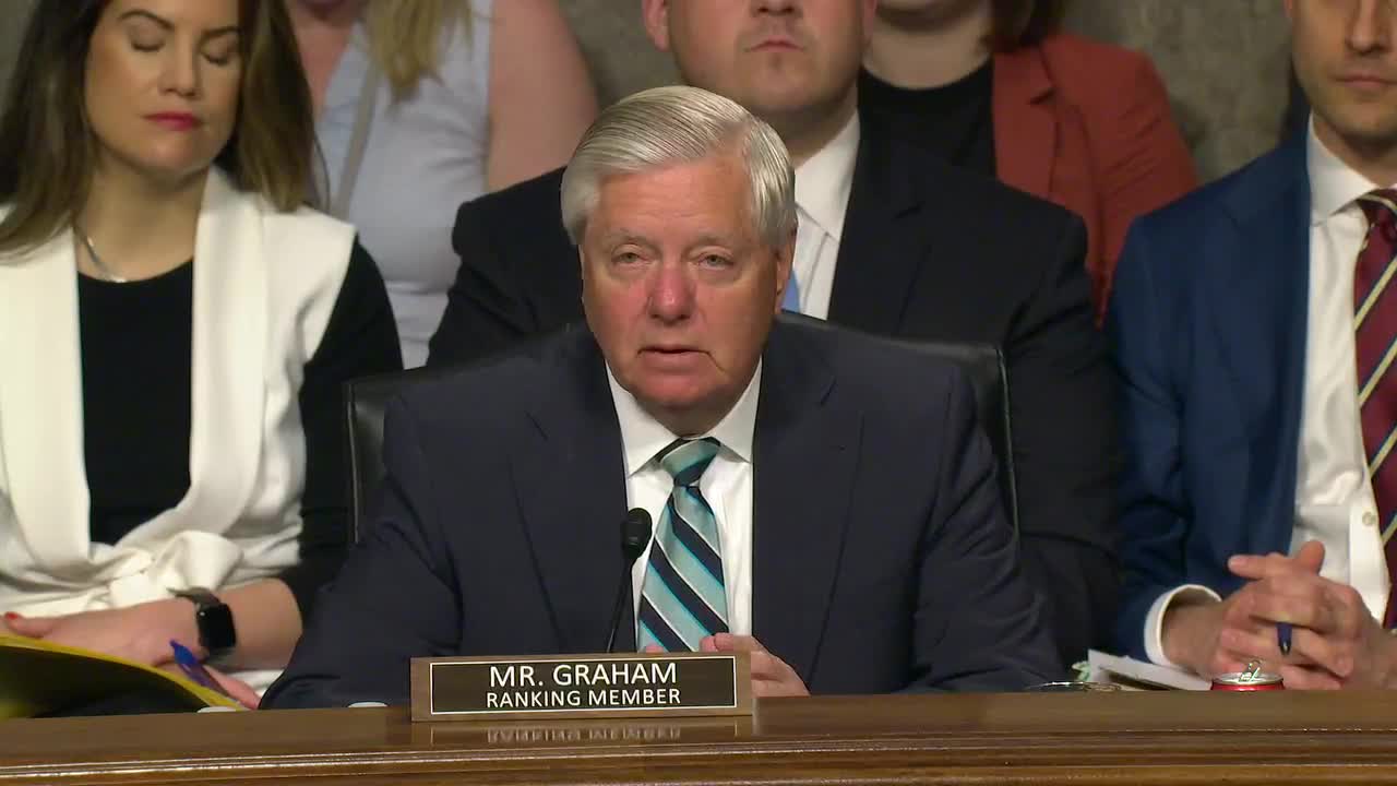 Senate leaders warn of urgent national security threats