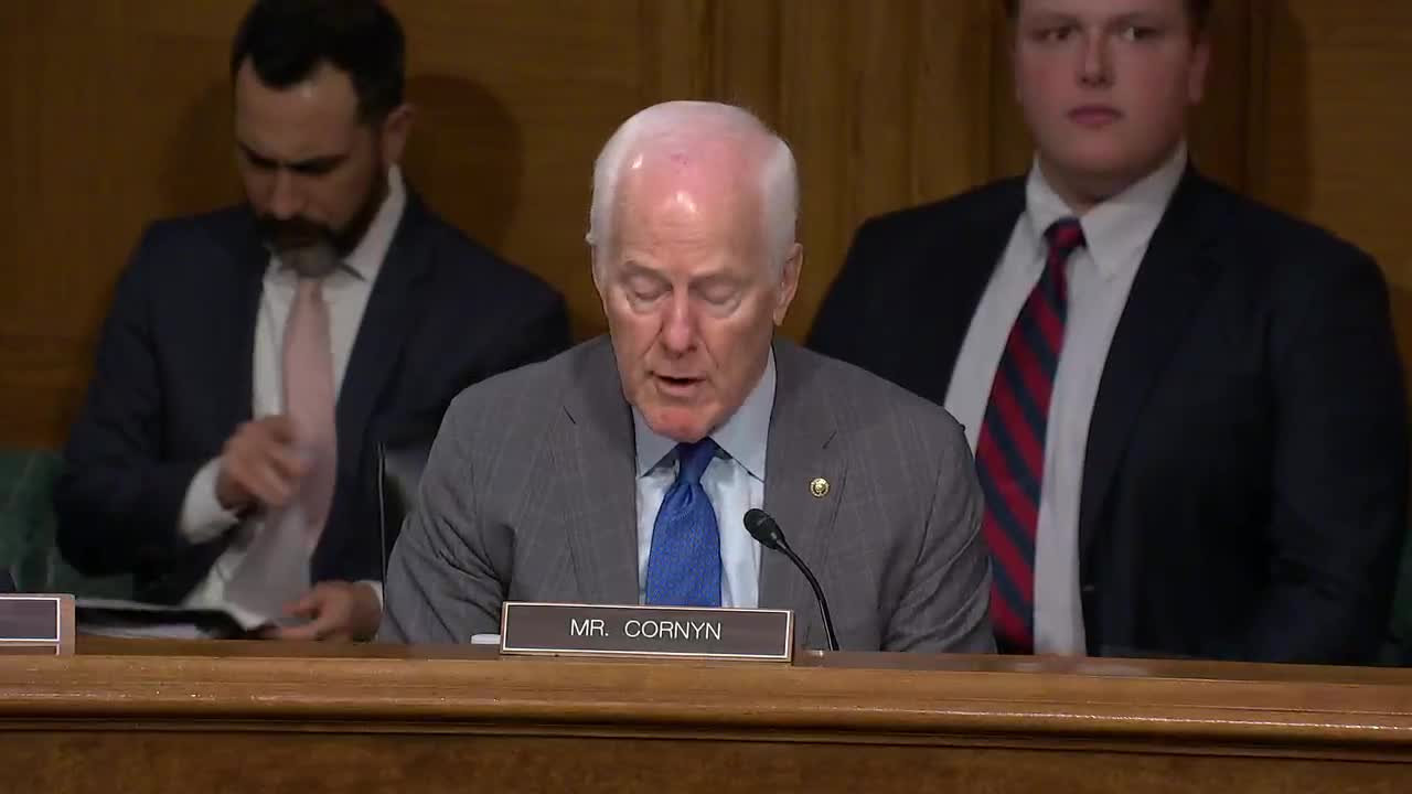 Vaping crisis escalates as flavored products target children