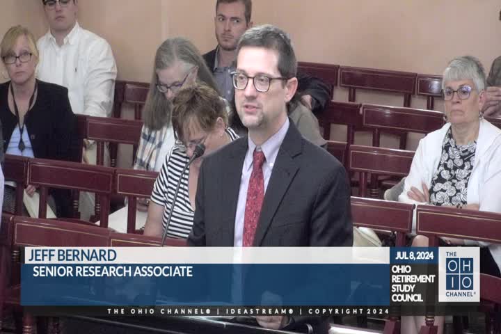 Experts warn of looming financial crisis in retirement funds