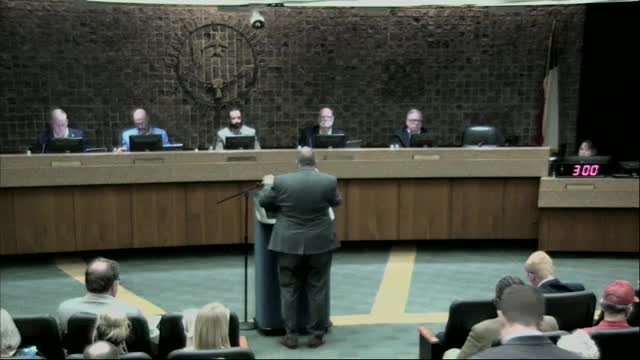 City leaders unveil ambitious street maintenance plan