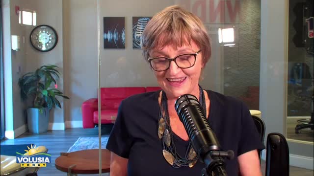 Turtle release captivates crowd as rescued giant returns home