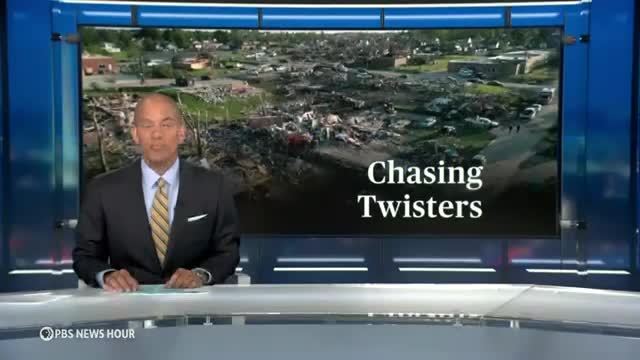 Tornado chasers push boundaries of storm forecasting technology