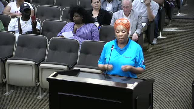 Residents rally against dangerous lithium battery plant proposal