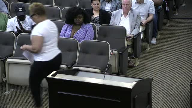 Residents rally against toxic pollution in DeSoto neighborhoods