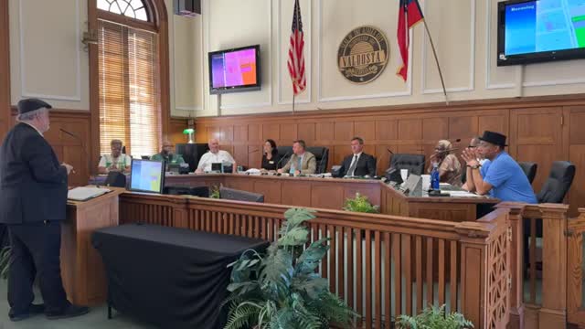 City Council Considers Expanding Alcohol Sales in Downtown District