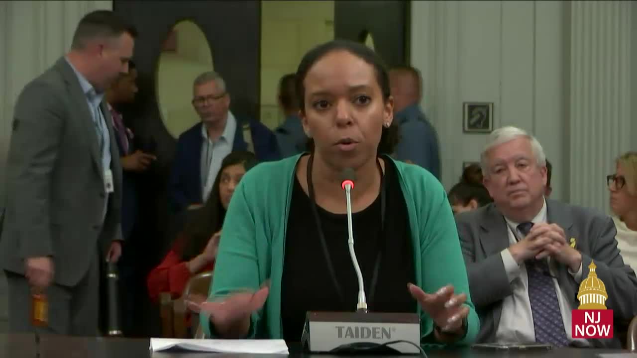 Lawmakers clash over funding cuts to arts and culture