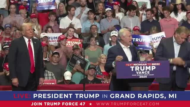 Candidate drops out to back Trump and unite Republicans