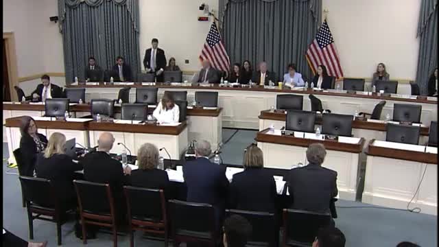 CDC Under Fire for Overreach and Inefficiency