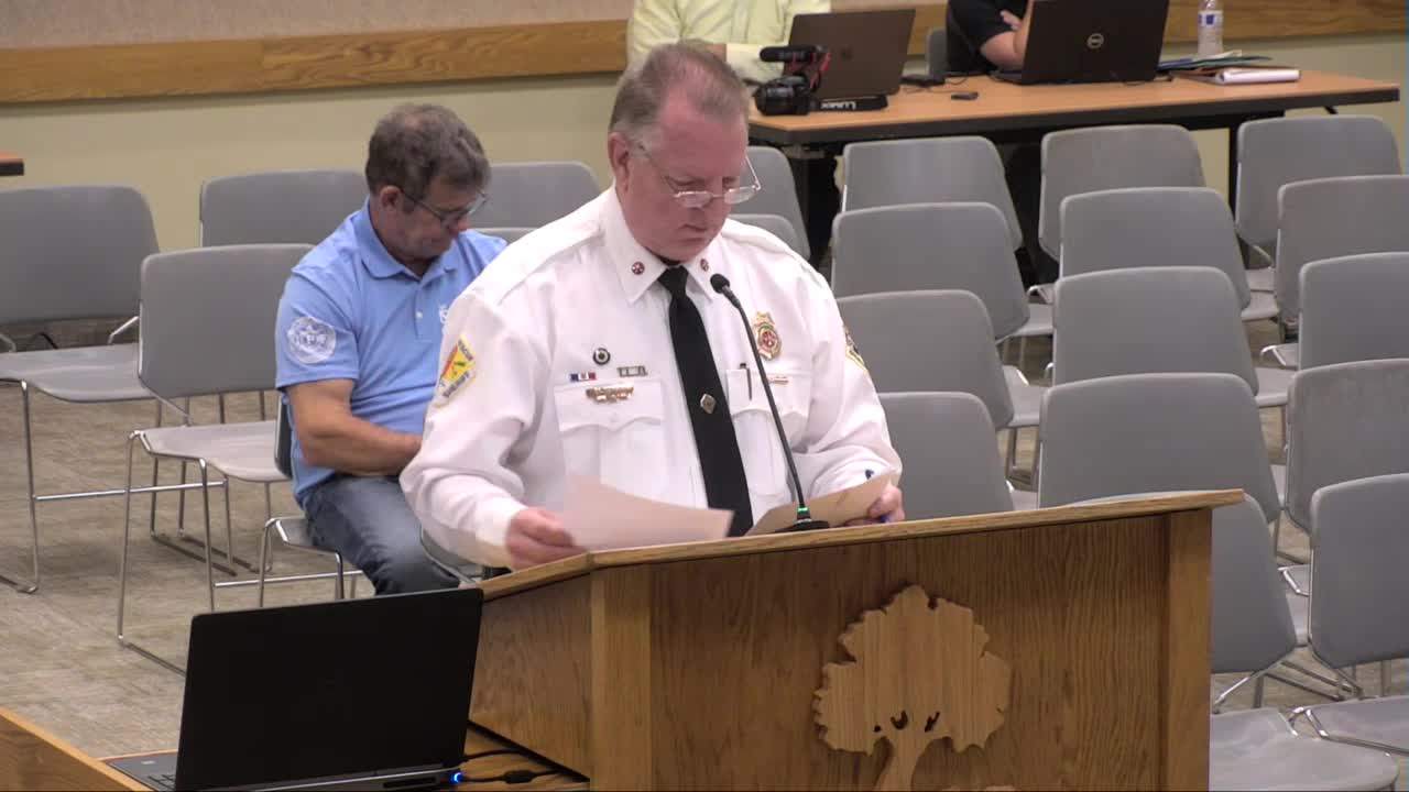 Fire Chief Honored in Emotional Farewell Meeting