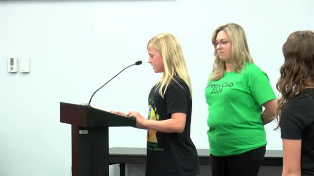 Students rally for recycling initiative to save the planet