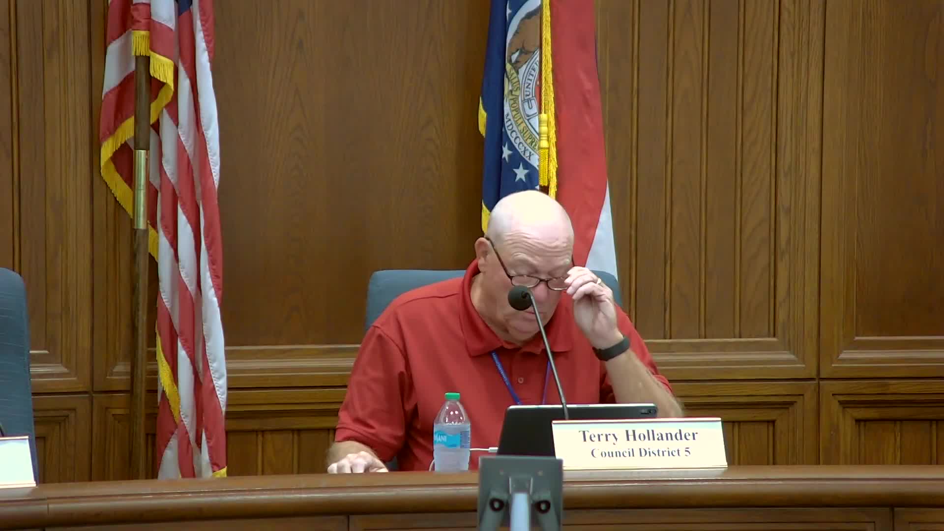 Council meeting highlights urgent call for housing support