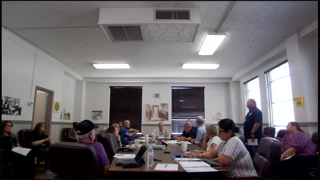 City Council Pushes for Action on Dilapidated Homes