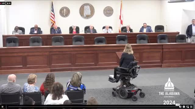 Lawmakers urged to confront prison system crisis