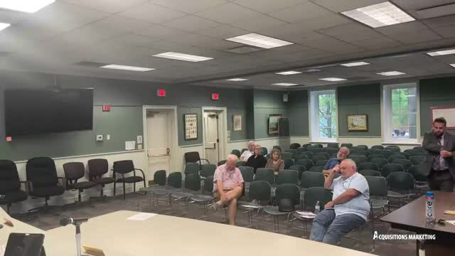 Residents fight back against disruptive Airbnb rentals