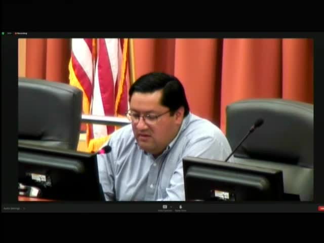 City Council Honors Community Leaders and Remembers Tragic Losses