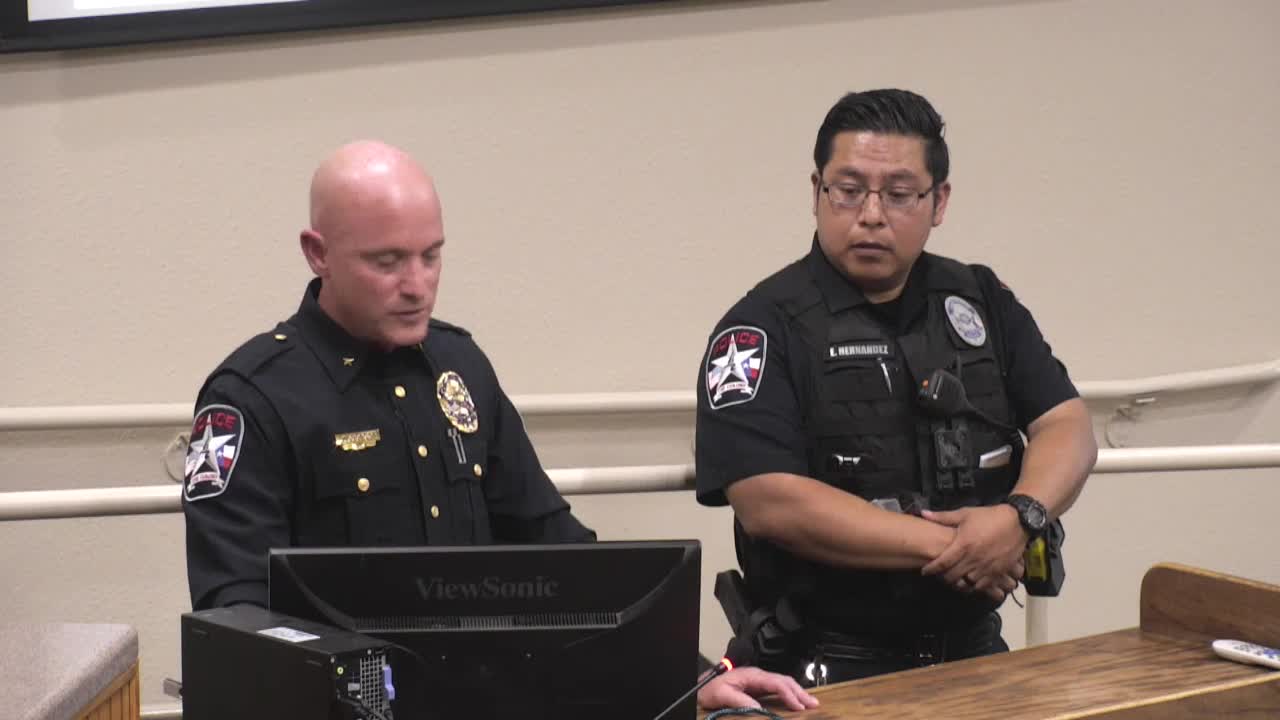 Rescue hero honored for life-saving bravery
