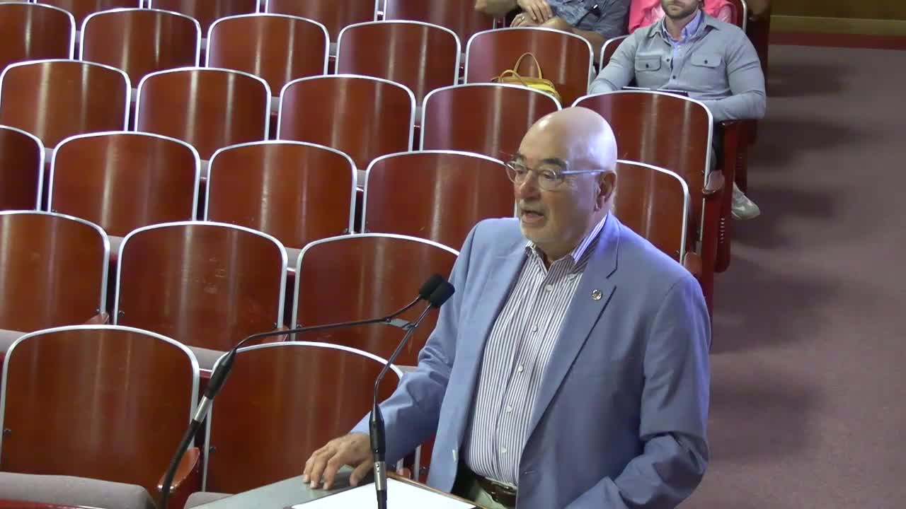Candidates propose bold strategies to tackle housing crisis