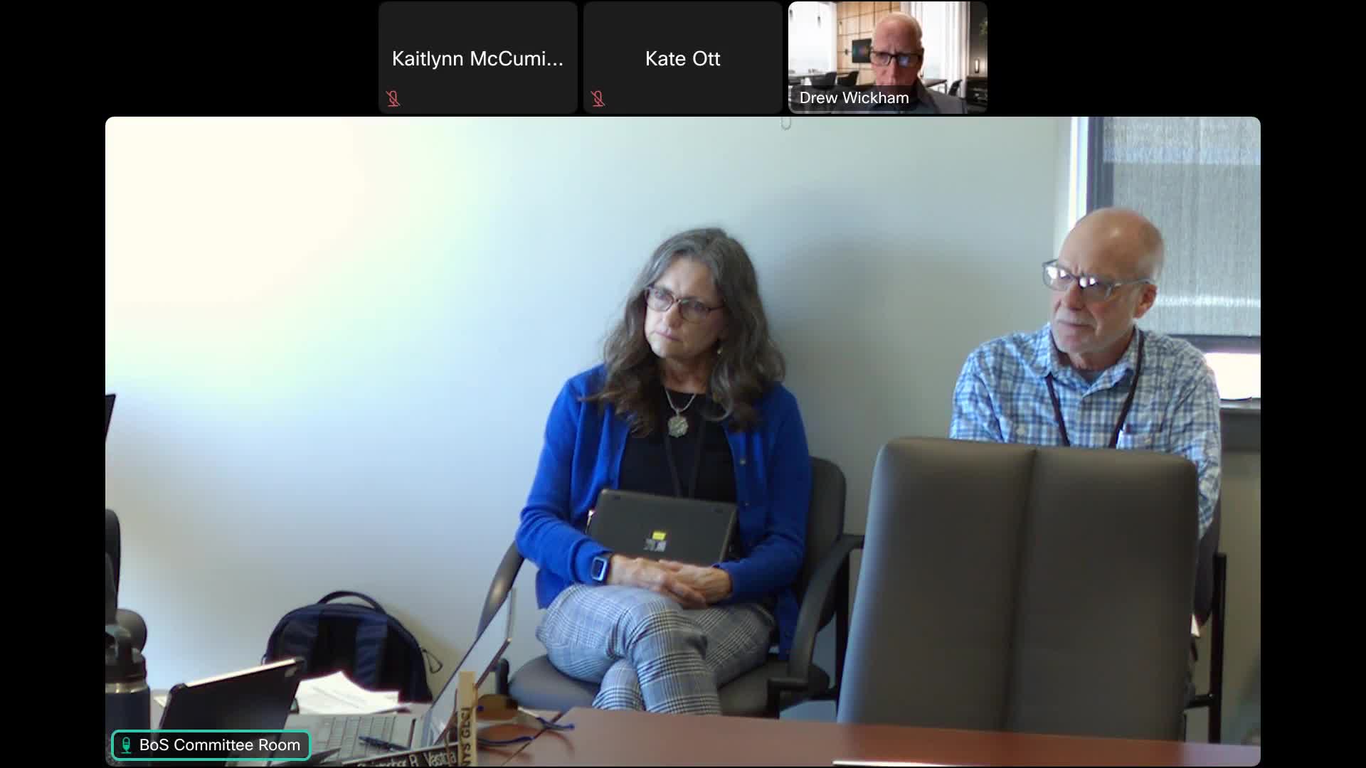 Community debates future of landfill and environmental impact